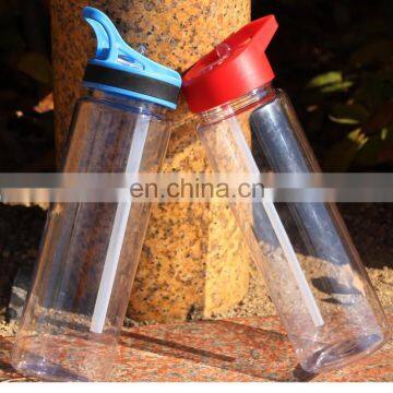 Outdoor Portable Plastic Water Bottle With Straw 700ml photo-3