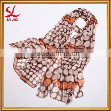 Alibaba Supply Hot Sale Special Scarf Customized Polka Dot Design Silk Printed Scarf