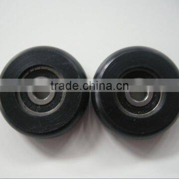 POM sliding seat rolls for racing boat