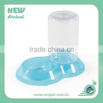 685 Cat & Dog Pet Plastic Drinker