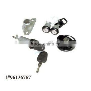 AUTO SET CAP LOCK 96136767 USE FOR CAR PARTS OF CIELO