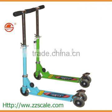 Three PVC colorful wheels Foldable kids scooter