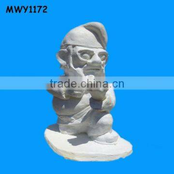 Made in china gnome Unpainted Ceramic Bisque