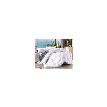 Frame Box Quilting White Microfiber Polyester Quilts / Comforter for Hotel or Household