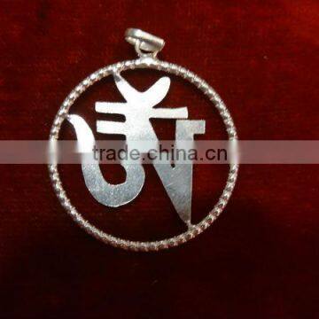 New design white Metal Pendant