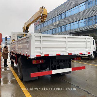 XCMG 5-8 Ton On-board Lifting and Transportation Vehicle