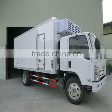 High quality refrigerated truck for fresh meat fish /cooling van truck