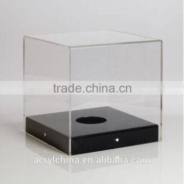 High Quality Clear Acrylic Football Dustproof Display Case photo-2