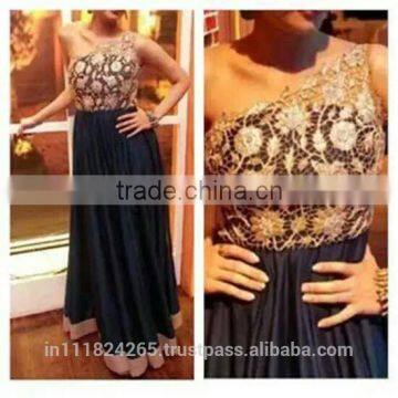 Salwar Suits, Jutties,chappals,kurtis,kidswear ,menswear,,stoles,leggings,scarves,kidawear,menswear
