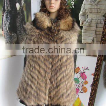 2015 factory direct sale new arrival medium winter racoon women vest