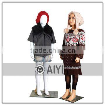 Fashion kid mannequin for clothing display