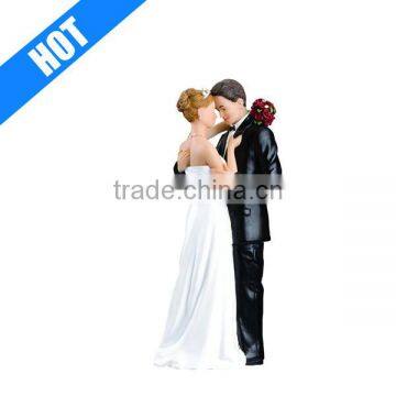 Decorative Romance Cake Topper Couple Resin Wedding Souvenirs China