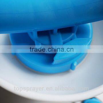 High Quality Pressure Pump Sprayer 8L Made in Taizhou China photo-2
