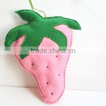 Hot sell Felt Decoration XL pink strawberry made in China