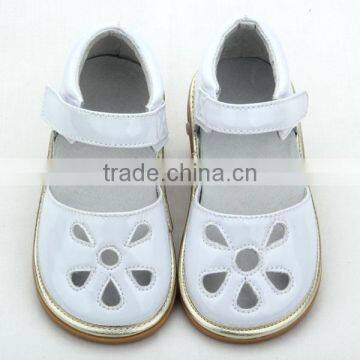 Squeaky Shoes Children Shoes for Girl Wholesale School Shoes photo-5