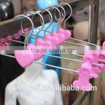 Fashion Simple iron wire plastic hanger with Heart Shape trousers hangers