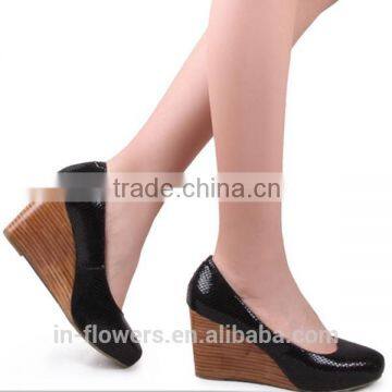 Leather material sex summer shoes wedge and closed toe