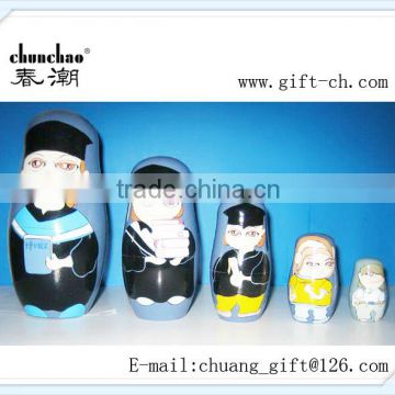 wooden russion nesting doll for decoration