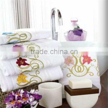 wholesale cotton fabric woven cheap embroidery bath towels