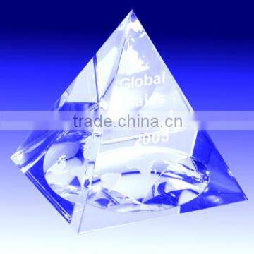 Hot sale handmade crystal pyramid book paperweight with concave base