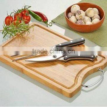 Rectangle shape bamboo cutting board with groove