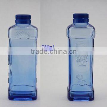 750ml empty blue glass water bottle with cap                        
                                                                                Supplier's Choice