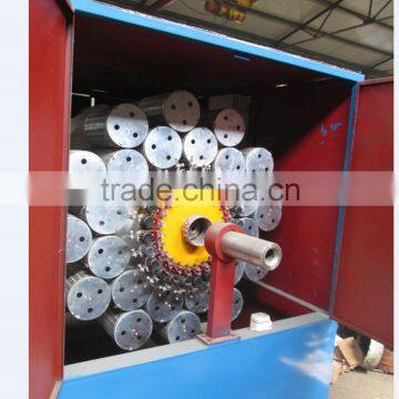 braiding machine for the hose mannufacture