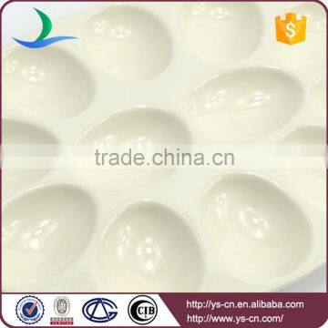 New Product Beige Oval Crackle Glaze Ceramic Egg Tray Holder photo-4