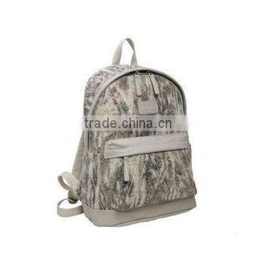 (OEM) exquisite canvas western style casual school backpack