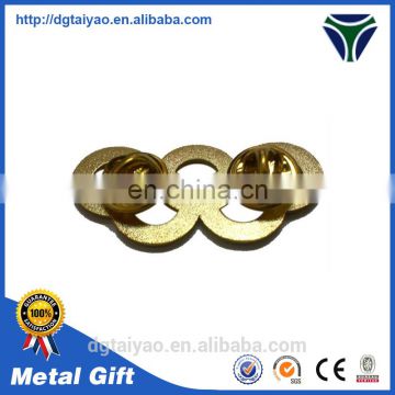 Hot sales in USA Zinc alloy lapel pin with boxes