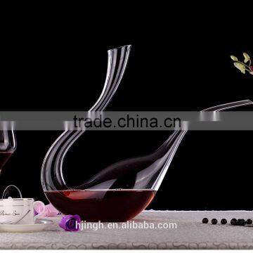 High Quality Handmade Swan Shape Wine Decanter Supplier photo-5
