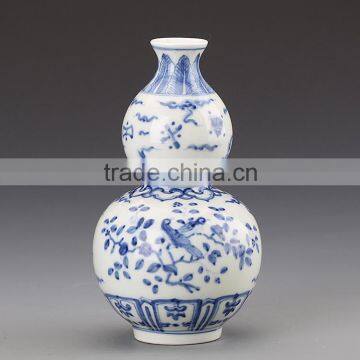 Mini Chinese hand painted ceramic antique vase