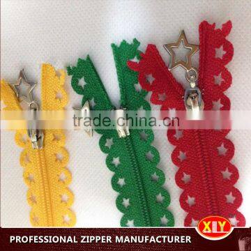 2015 hot sale lock slider coil lace zipper , fashion dress zipper