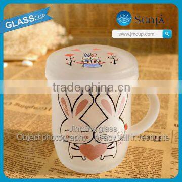 Whilte big rabbit animal lovely glass tea cups with lid for the office workers especially girls