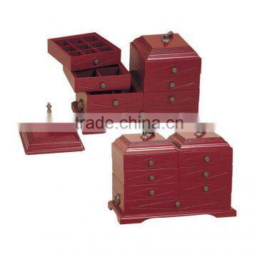 Wooden jewelry box