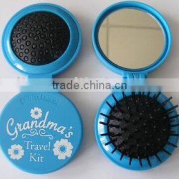 sewing kit with pocket mirror and hair brush