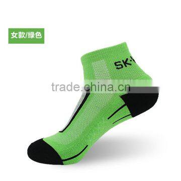 Man and women cotton sports socks ,outdoor socks candy socks RB045