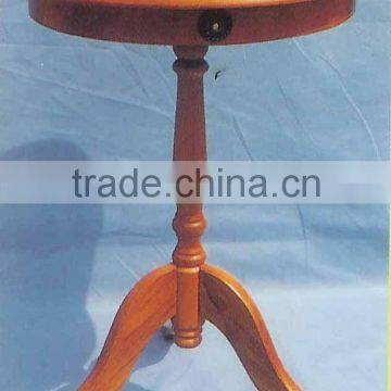 C108 Wooden Round Telephone Table with triangle legs