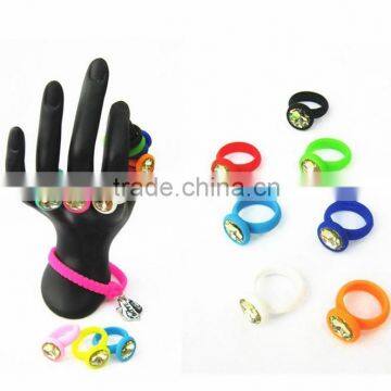 Professional Debossed Silicone Rubber Finger Ring