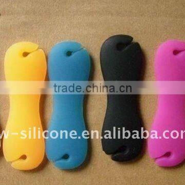 silicone bone bobbin winder