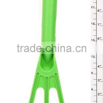 2014 hot selling 3 teeth plastic garden tools garden rake