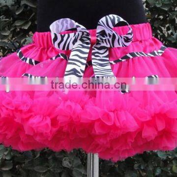 2014High Quality Fluffy Skirt Baby girls ruffle tutu pettiskirt Wholesale Baby Christmas clothing baby girls chiffon pettiskirts