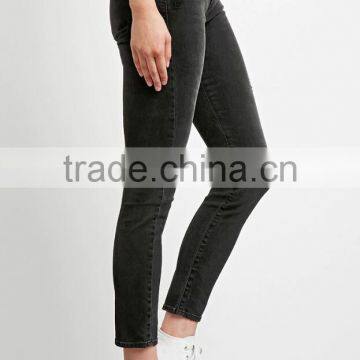 2017 High Quality Hot Selling Washed Holes Cheap Price Jeans Cargo Trousers for Ladies photo-2
