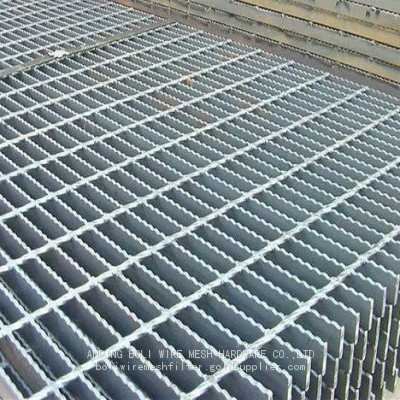 Pavimentos industriais de alta qualidade em rede de barras de aço pesado. Rede de barras de aço galvanizada a quente. Alta qualidade