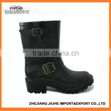 2014 hot women pvc rain boots with fahsion design