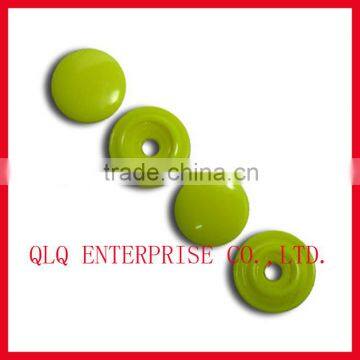 POM Snap Buttons