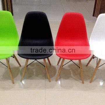 Cheap Replica EMES Style Wooden Legs PP Plastic Chair With Low Price photo-5