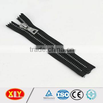 2015 New Production Special Teeth Open End Plastic Zipper photo-6