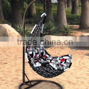 Outdoor Furniture Swing Wicker Egg Chair from UGO factory