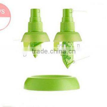 2pc Creative Gift Lemon Juice Sprayer Citrus Lime Orange Spray Squeezer Hand Juicer Juice Maker photo-2